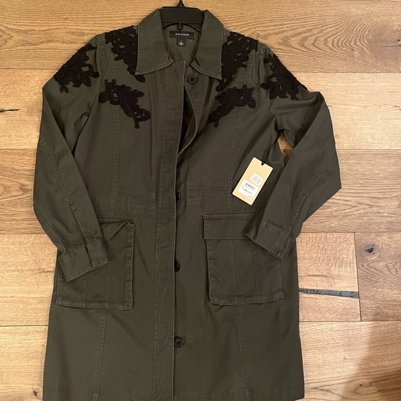 Halogen Lace Detail Jacket - Picture 7 of 11